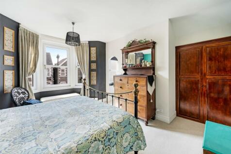 Bedroom One 2.jpg