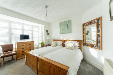 Bedroom 2.jpg
