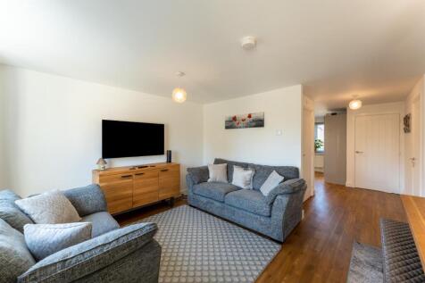 Lounge Area.jpg