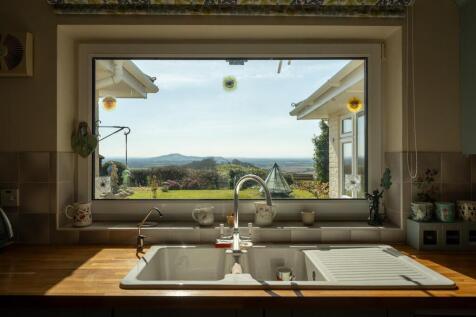 Kitchen View.jpg