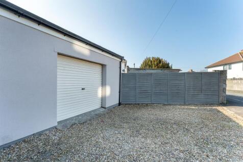 Garage &amp; Driveway.jpg
