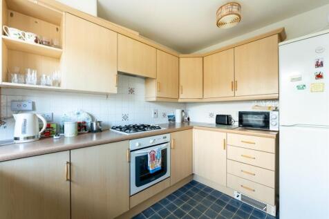 Kitchen 2.jpg