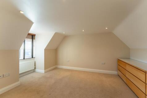 Bedroom 2.jpg