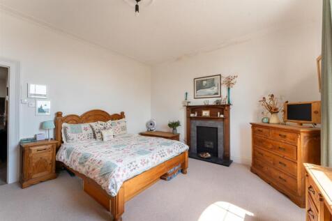 Bedroom One 2.jpg