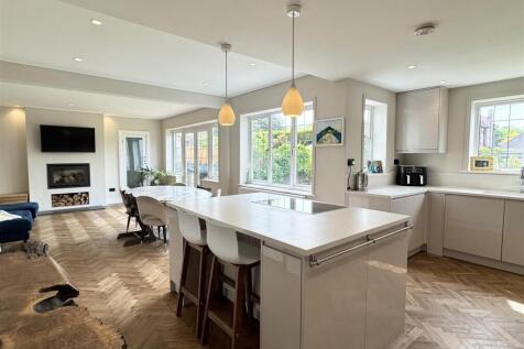 Open plan Kitchen/ Dining/ Family room