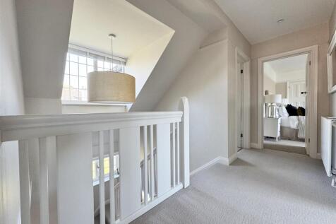 First floor landing