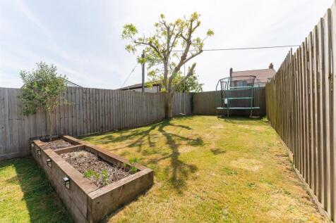 Garden 3.jpg