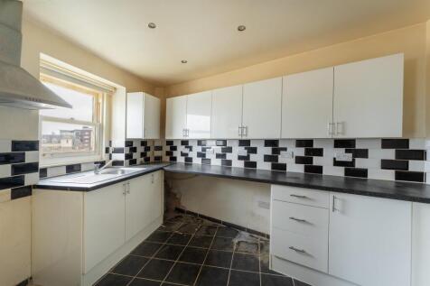 Kitchen 1.jpg