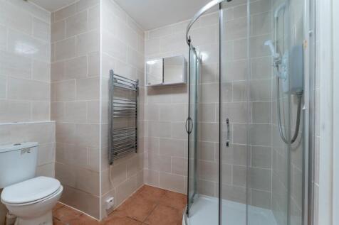 Shower Room.jpg