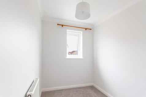 Bedroom 3.jpg