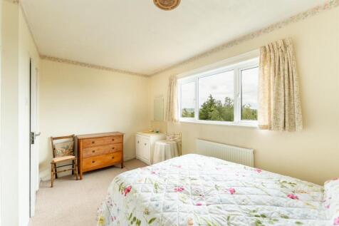 Bedroom 3 2.jpg