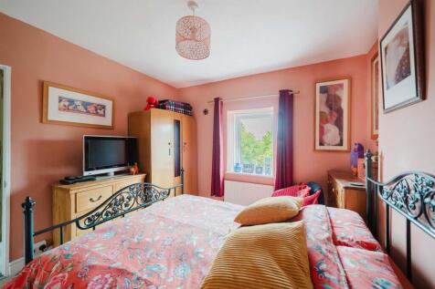 Bedroom One 2.jpg