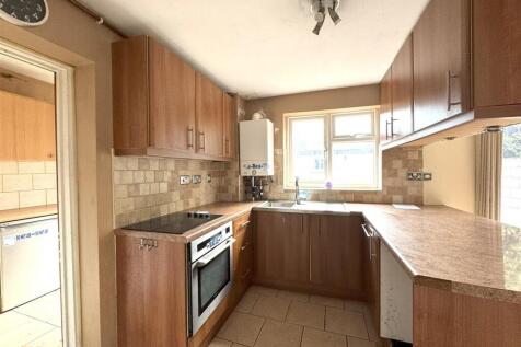 Kitchen 1.jpg