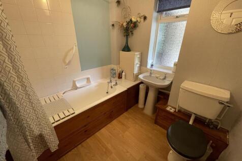 Bathroom.jpeg