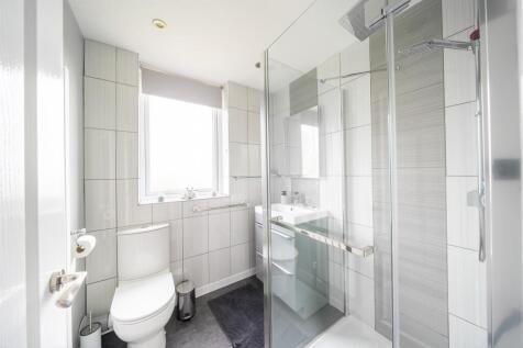 Shower Room.jpg