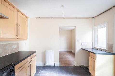 Kitchen 3.jpg