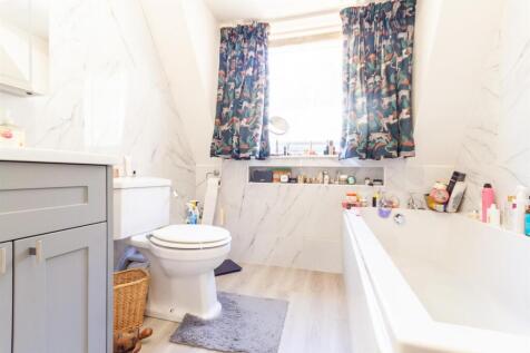 Windsong bathroom
