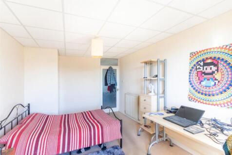 Windsong Flat bedroom 1