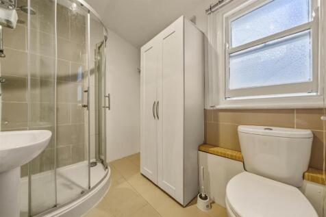 First floor shower room