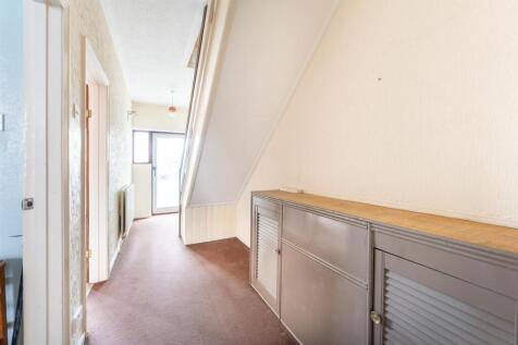 Hall.jpg