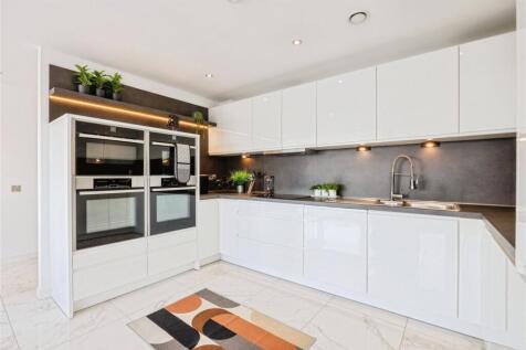 Kitchen/Reception