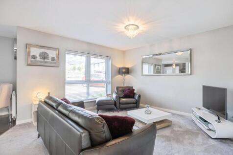 Living Room/Kitchen