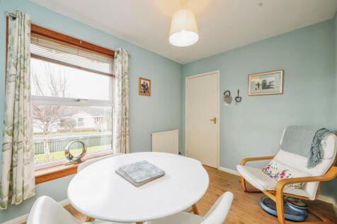 Dining/3rd Bedroom