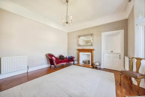 Front Lounge