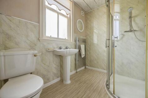 Shower Room/Wc