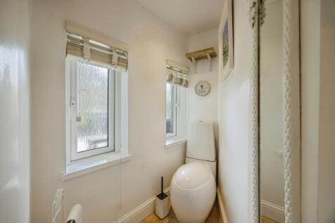 Bathroom/Wc