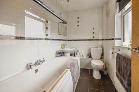 Family Bathroom/Wc