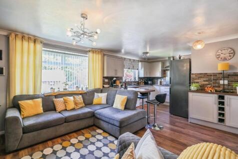 Kitchen/Living Room