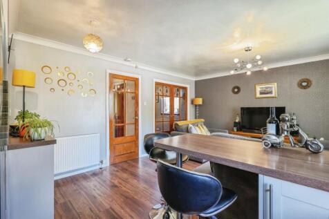 Kitchen/Living Room