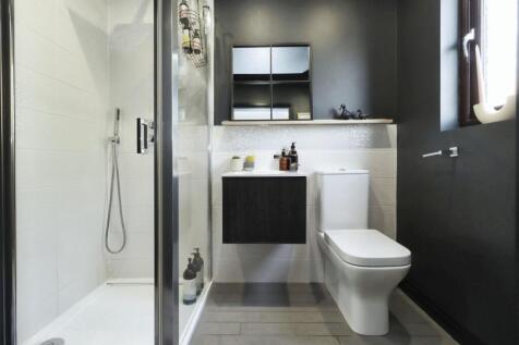 En-Suite Shower