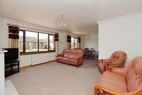 Living Room/ Diner