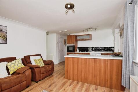 Living / Kitchen