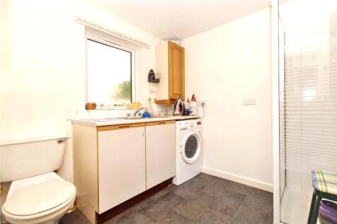 Utility/Shower Room