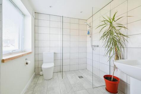 En-suite 1
