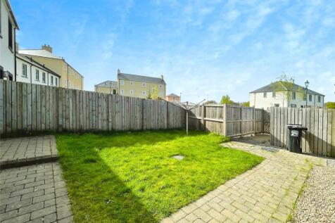 Garden &amp; Parking