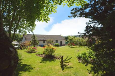 Side &amp; Rear Gardens