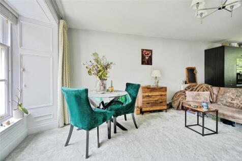 Kitchen/Living Room
