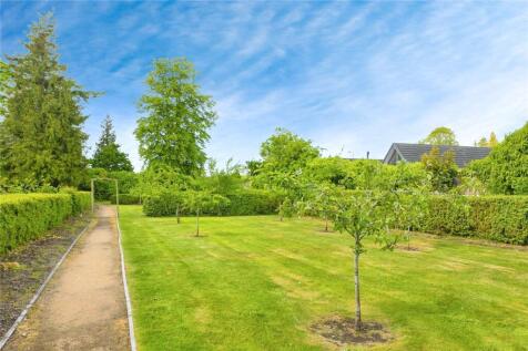 Garden &amp; Location