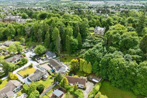 Garden &amp; Location