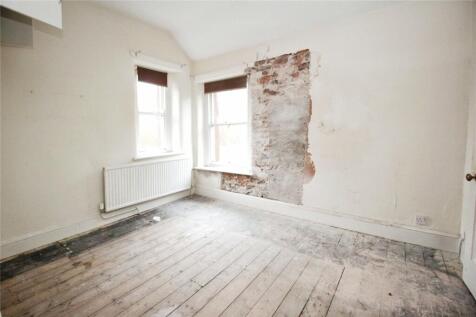 FLAT 2 Bedroom 2