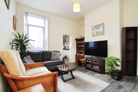 Sitting/Dining Room
