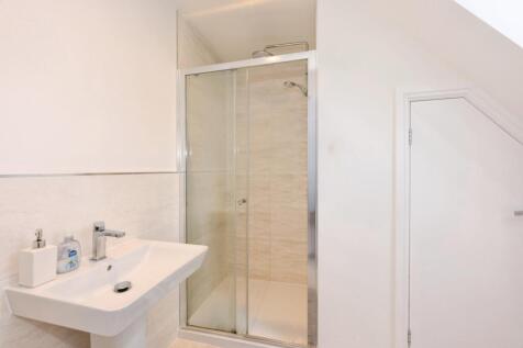 En Suite Shower Room