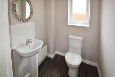 Cloakroom/W.C
