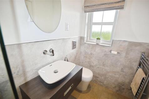En-Suite Shower