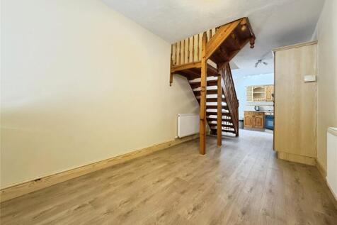 Kitchen/Living Area