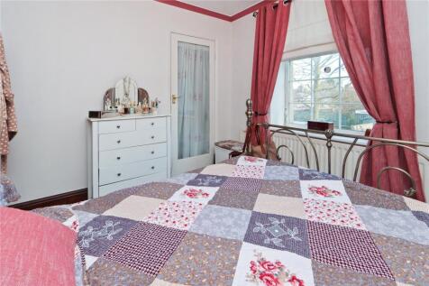 Bedroom One Pic 2
